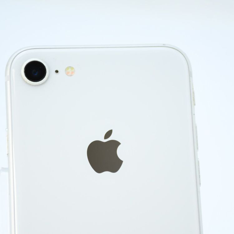 �ڱվ����ʡ�docomo SIM�ե꡼ iPhone8 64GB ����С�