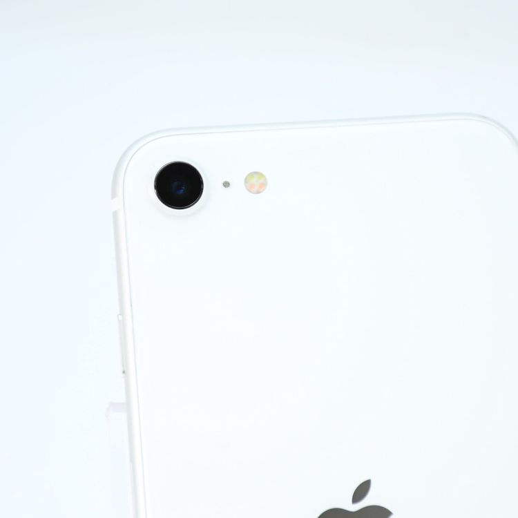 �����ʡ�docomo SIM�ե꡼ iPhone SE �裲���� 64GB �ۥ磻��