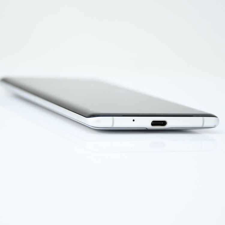 �����ʡ�SIM�ե꡼ docomo Xperia XZ3 SO-01L �ۥ磻�ȥ���С�