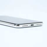 ưġ100 %SIMե꡼ au iPhone X 256GB С