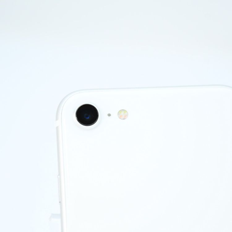 SIM�ե꡼ iPhone SE �裲���� 64GB �ۥ磻��