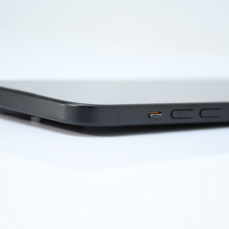 �ڱվ����ʡ�Apple Store�ǡ�SIM�ե꡼ iPhone15 128GB �֥�å�