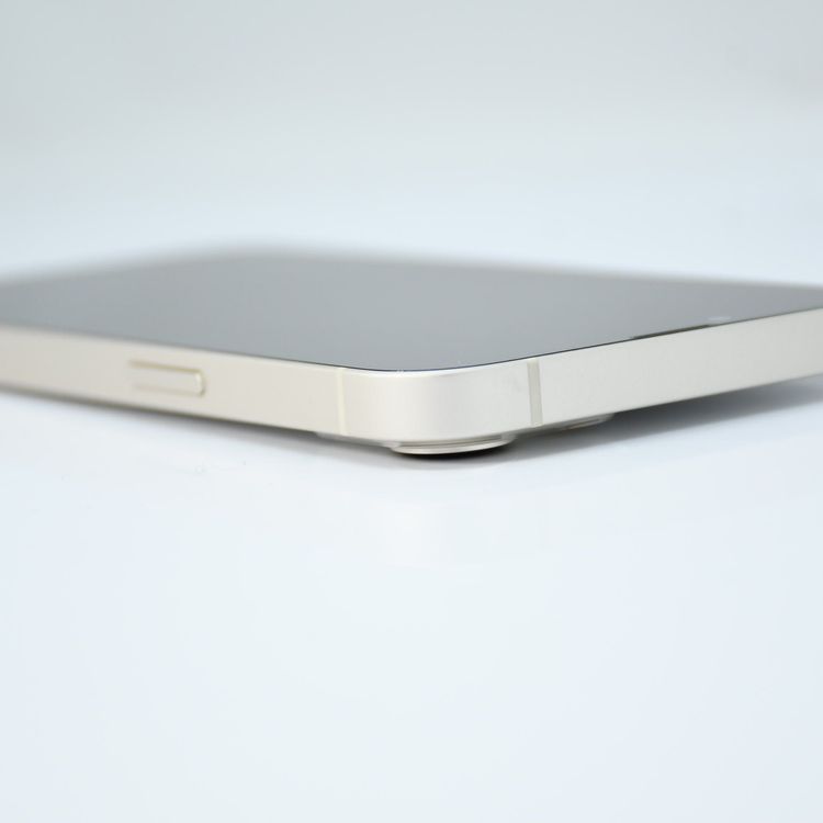 ʡХåƥ꡼86%SIMե꡼ iPhone13 128GB 饤