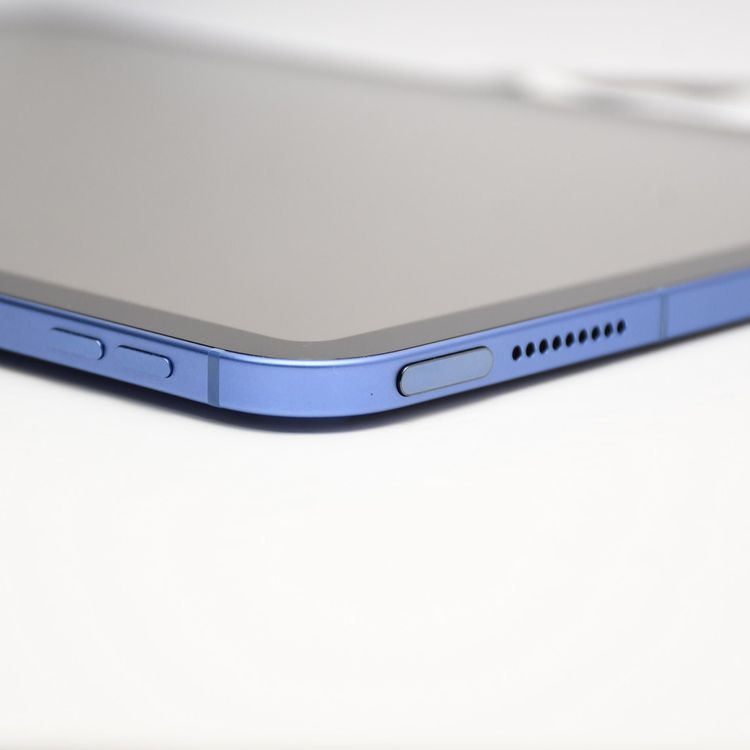 �����ʡ��Хåƥ꡼��������99%��SIM�ե꡼ iPad A16 (��11����)128GB