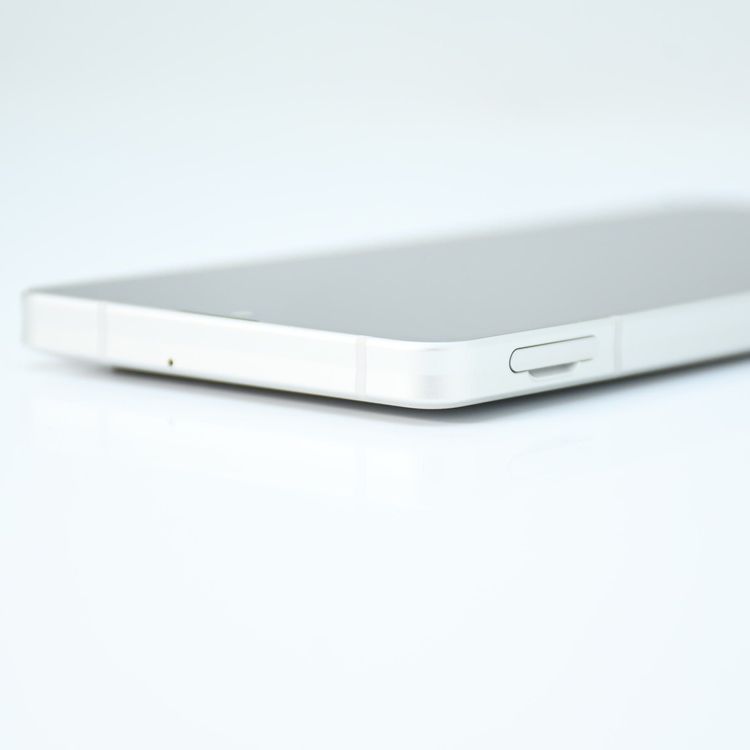 �ڿ���Ʊ�͡�au SIM�ե꡼ AQUOS sense6 SHG05 ����С�