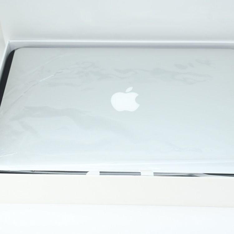 �ڽ�����39���MacBook Air 13����� 4GB/128GB