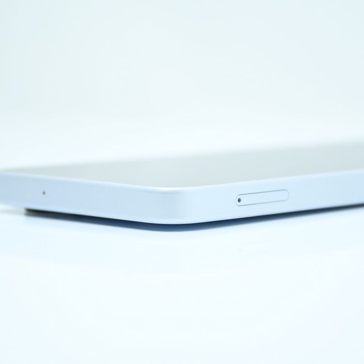 【新品同様】SIMフリーau Galaxy A25 5G SCG33 ライトブルー