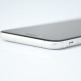 SIM�ե꡼ iPhone SE �裲���� 128GB �ۥ磻��