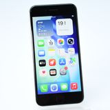 �����ʡ������Хåƥ꡼83���SIM�ե꡼ iPhone SE �裲���� 128GB �ۥ磻��