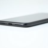 �����ʡ������Хåƥ꡼�������� 86���SIM�ե꡼ iPhone SE �裲���� 64GB�֥�å�