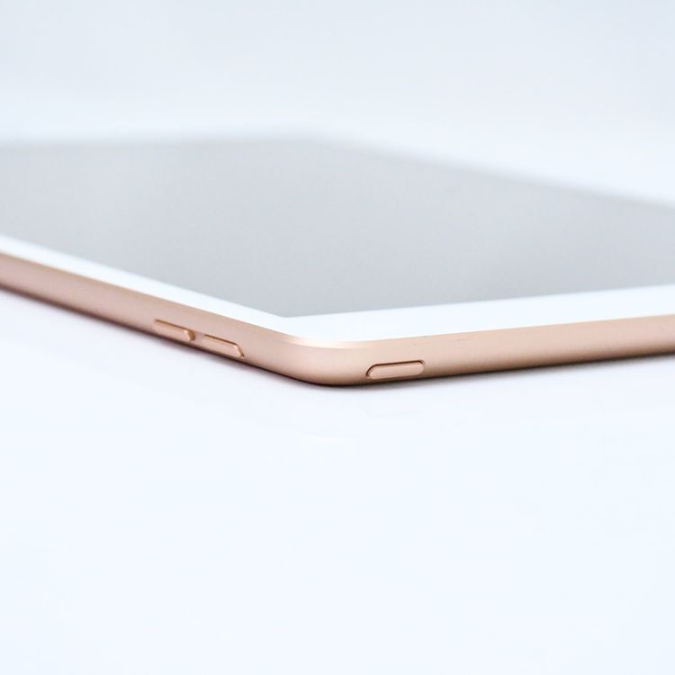 iPad 8 Wi-Fiǥ 32GB 