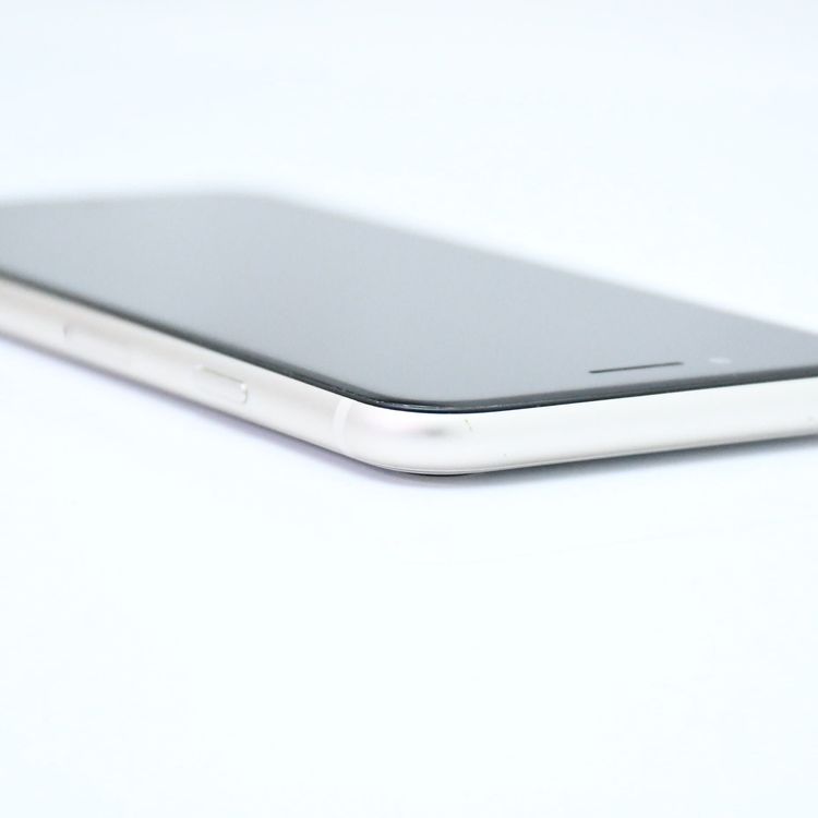 ưġХåƥ꡼100docomo SIMե꡼ iPhone SE 3 64GB