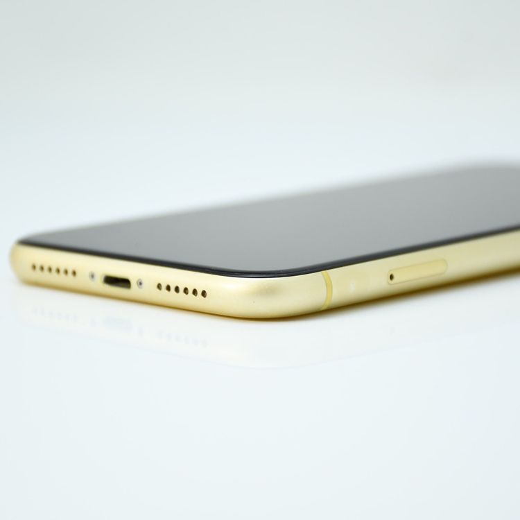 ڽХåƥ꡼80վʡ۹ SIMե꡼ iPhone XR 64GB 