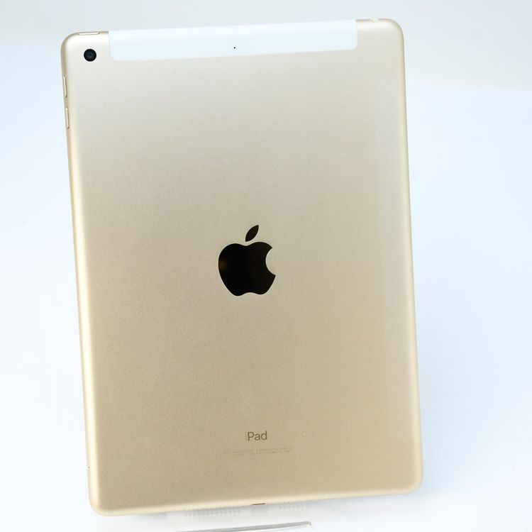 ʡdocomo SIMե꡼iPad(5) Wi-Fi + Cellular 32GB