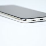 �ڥХåƥ꡼�������� 82����վ����ʡ�docomo SIM�ե꡼ iPhoneX 64GB