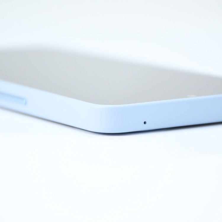 �ڿ���Ʊ�͡�docmo SIM�ե꡼ AQUOS wish4 SH-52E �֥롼