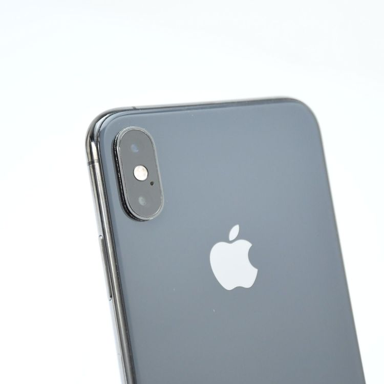 �����ʡ������Хåƥ꡼80���docomo SIM�ե꡼ iPhone XS 256GB