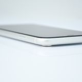 �����ʡ������Хåƥ꡼83���au SIM�ե꡼ iPhone XR 64GB �ۥ磻��