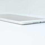 �ڥХåƥ꡼��������92���SIM�ե꡼iPad ��7���� 32GB ����С�