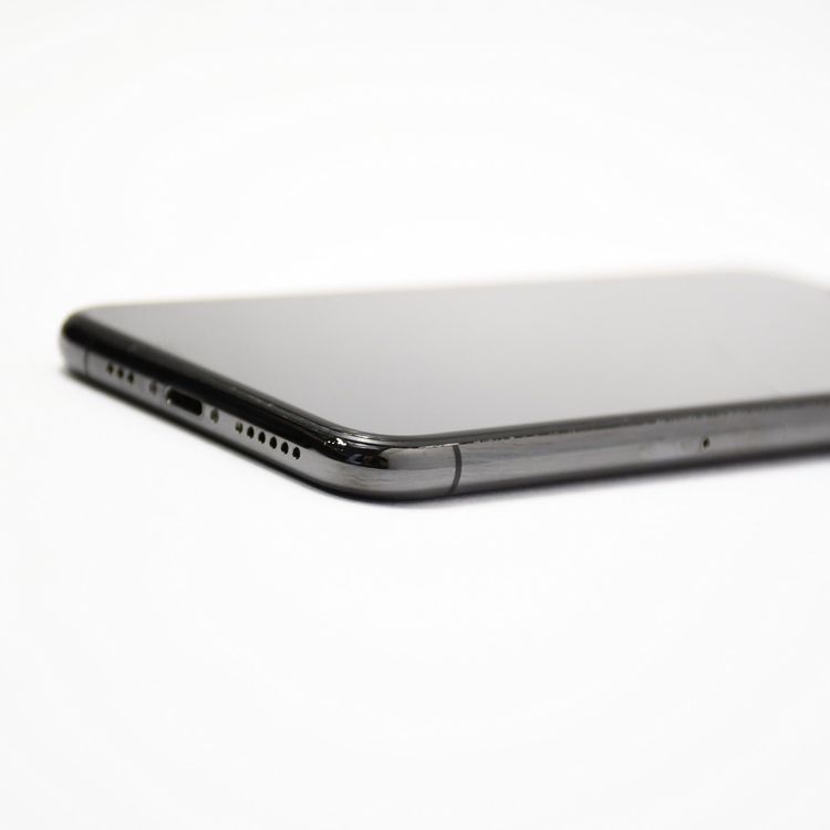 �ڥ���󥯡�SIM�ե꡼ iPhone11 Pro 256GB ���ڡ������쥤