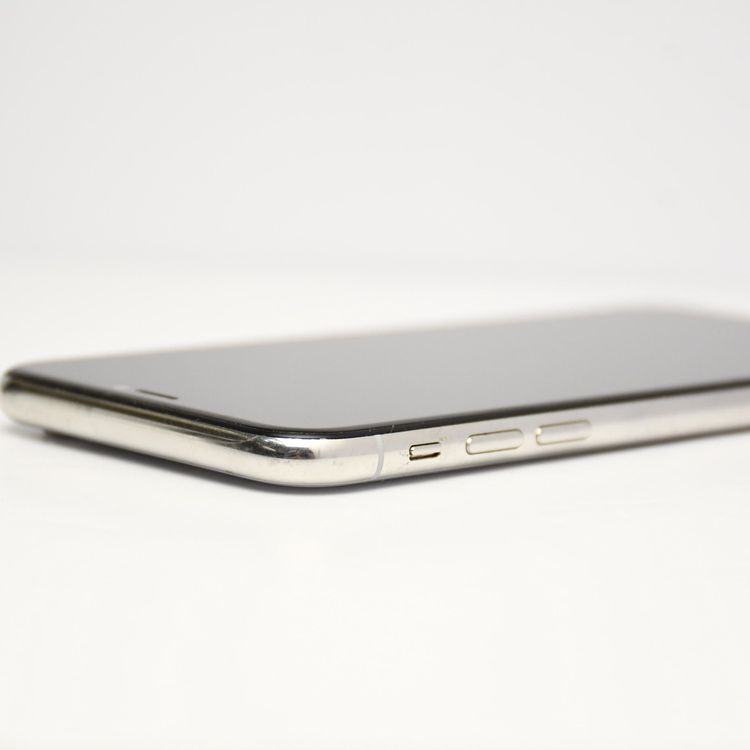 SIM�ե꡼ iPhone X 64GB ����С�