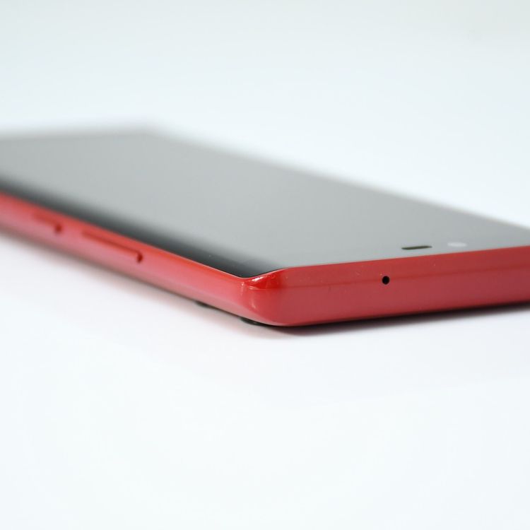 �����ʡ�SIM�ե꡼ Rakuten Hand 5G P780 128GB ����ॾ���å�