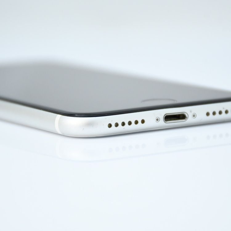 �ڱվ����ʡ�docomo iPhone SE �裲���� 64GB �ۥ磻��