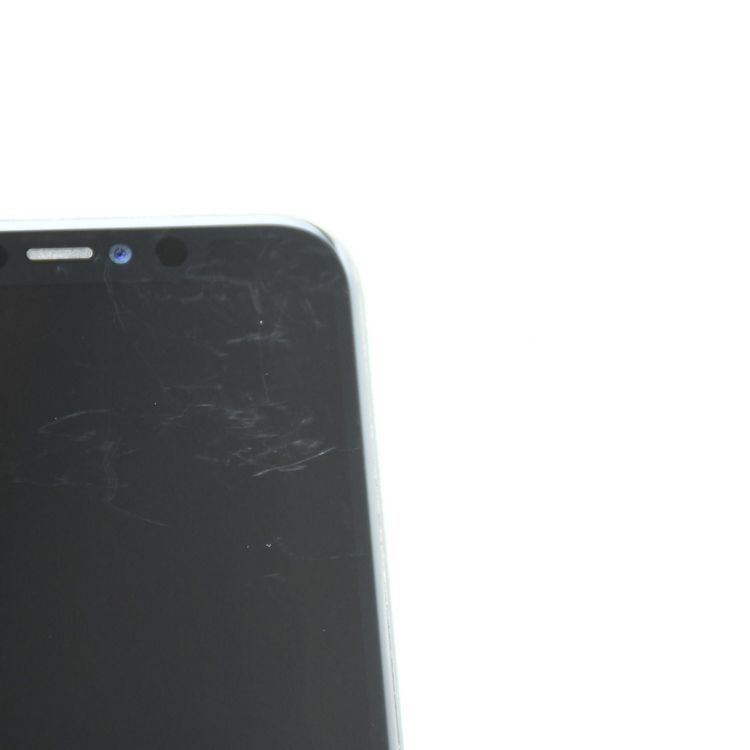 ��ư��ġ�����100 %�� SIM�ե꡼ iPhone11 64GB ���꡼��