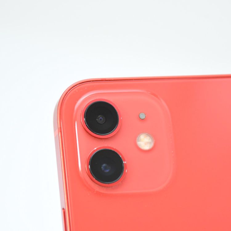 �ڱվ����ʡ������Хåƥ꡼83���SIM�ե꡼ iPhone12 128GB ��å�