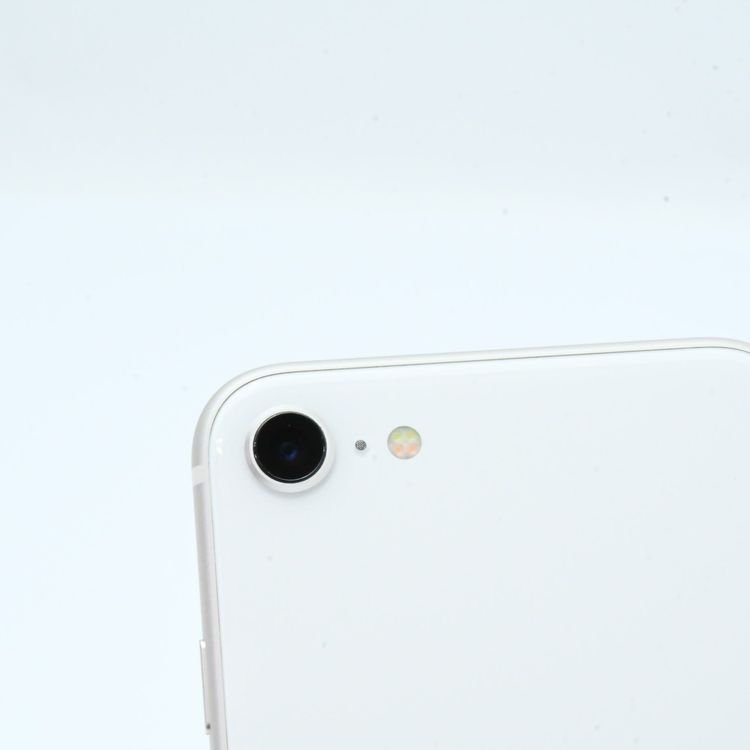 ʡХåƥ꡼80%au SIMե꡼ iPhoneSE 裳 64GB ۥ磻