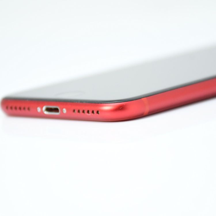 �ڱվ����ʡ�au SIM�ե꡼ iPhone SE �裲���� 64GB ��å�