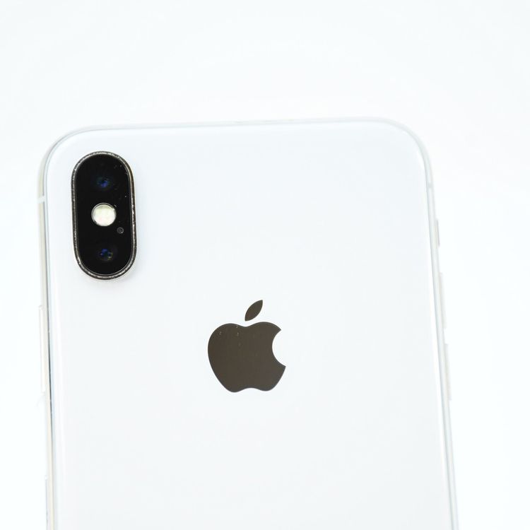 �����ʡ��Хåƥ꡼��������94%��SIM�ե꡼ iPhone X 256GB ����С�