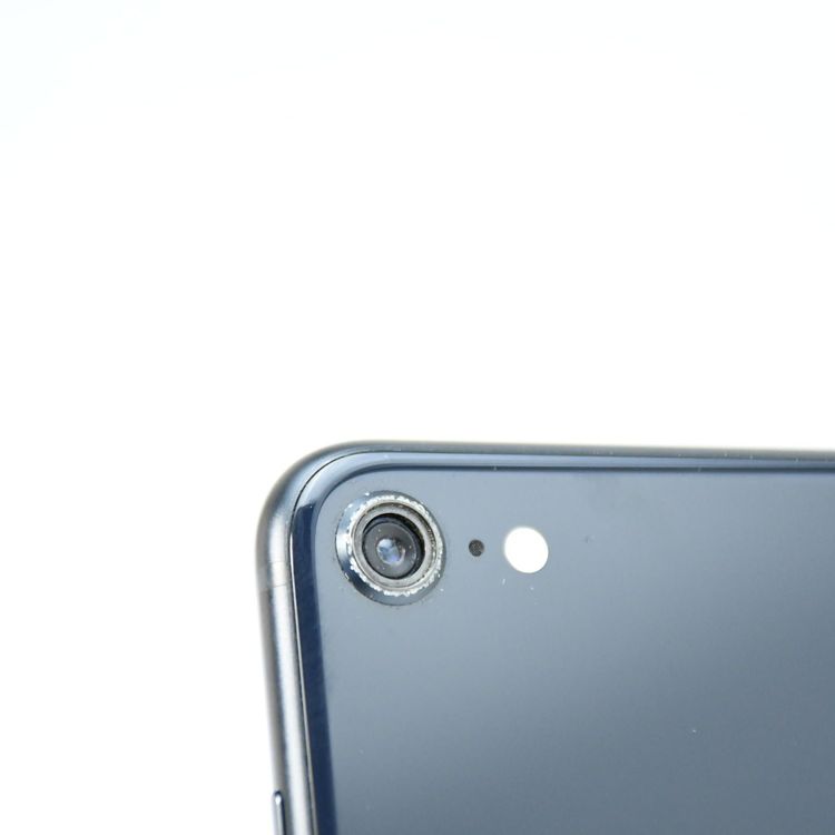 �ڥ�����󥺳��������Хåƥ꡼83���docomo SIM�ե꡼SE �裳���� 64GB