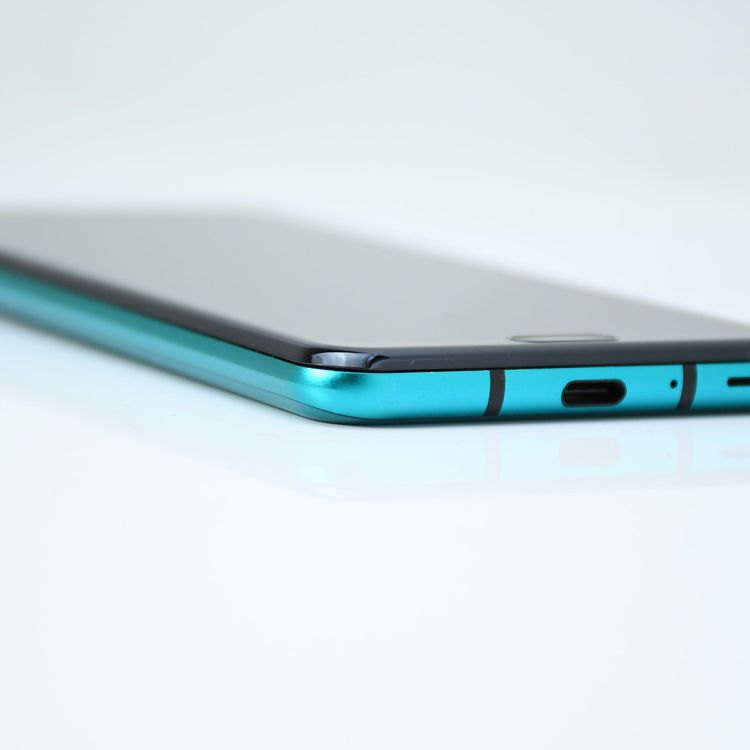 ʡɹSoftbank SIMե꡼ AQUOS R3 808SH 128GB ꡼