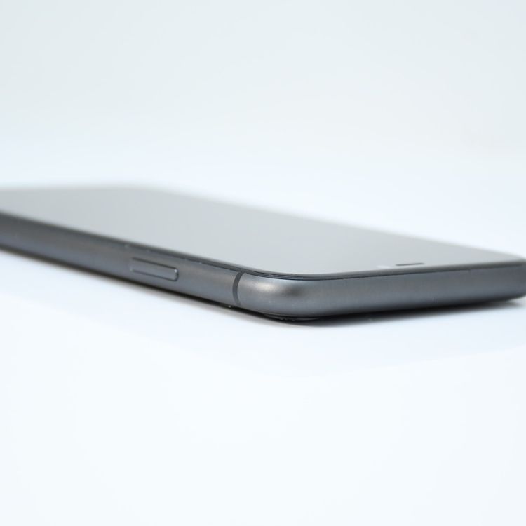 ��ư��ġ�SIM�ե꡼ iPhone11 64GB �֥�å�