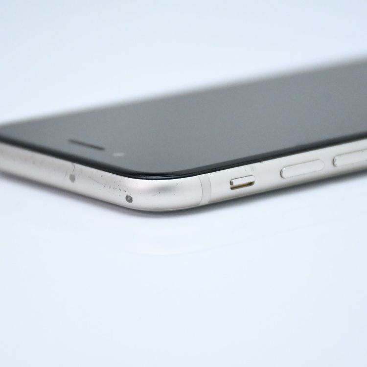 ưġХåƥ꡼100au SIMե꡼ iPhone SE 3 64GB
