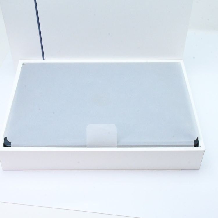 ʡ4MacBook Air13 2025 M4 16GB 256GB ݾͭ