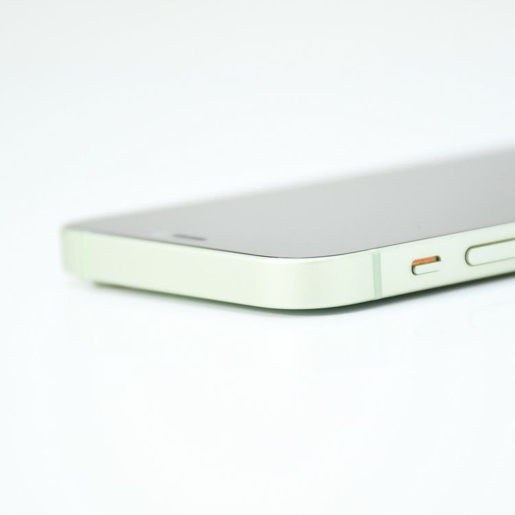 �ڽ����Хåƥ꡼�������� 84���SIM�ե꡼ iPhone12 mini 64GB ���꡼��