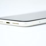 ��ư��ġ�����100 %���վ����ʡ� SIM�ե꡼ iPhone11 64GB �ۥ磻��