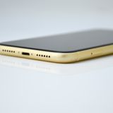 ưġ100 %վʡSIMե꡼ iPhone XR 64GB 