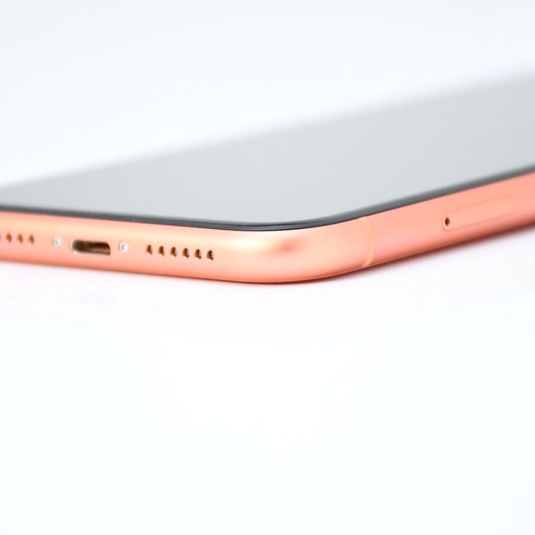 �����ʡ������Хåƥ꡼89���au SIM�ե꡼ iPhone XR 64GB �������