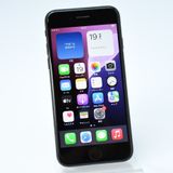 �����ʡ�SIM�ե꡼ iPhone SE �裲���� 64GB �֥�å�