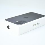 ��̤�������ʡ�Apple��ǯ���ݾڡ� SIM�ե꡼ iPhone16  128GB �֥�å�