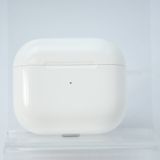 ����°�ʴ�����AirPods ��3����  Wireless Charging Case