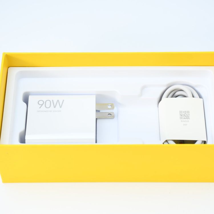 �ڿ���Ʊ�͡�SIM�ե꡼ Xiaomi POCO F7 12GB/256GB ����С�