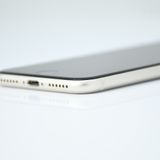 ʡưġ100 % SIMե꡼ iPhoneSE 裳 64GB 饤