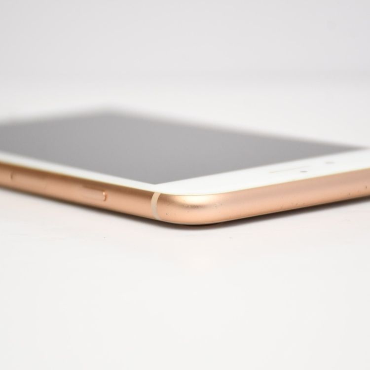 �����ʡ�SIM�ե꡼ iPhone 8 64GB �������