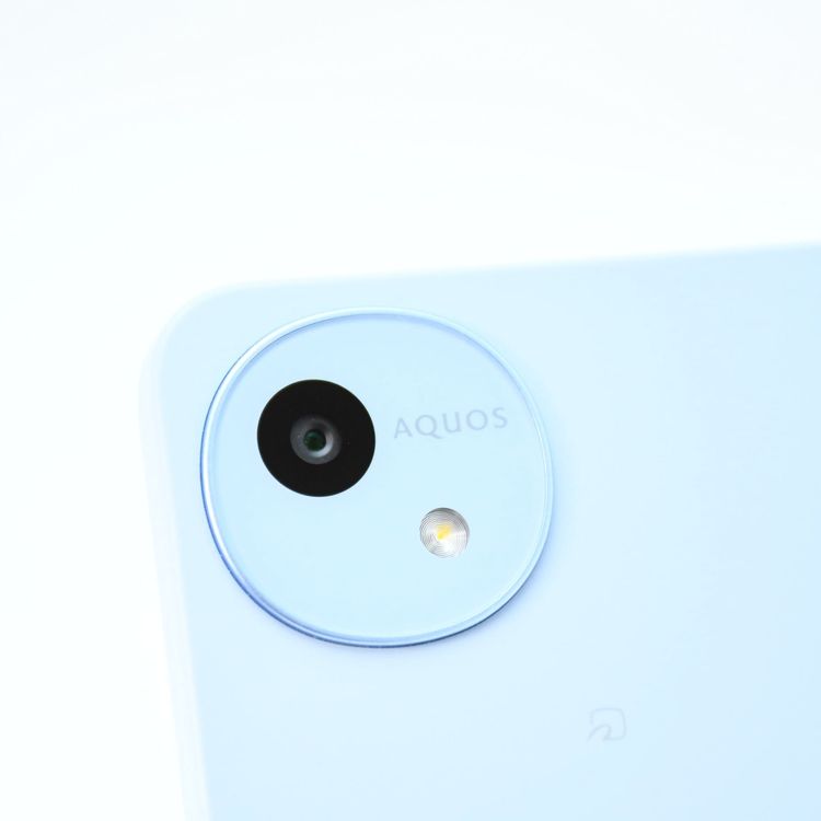 �ڿ���Ʊ�͡�docmo SIM�ե꡼ AQUOS wish4 SH-52E �֥롼