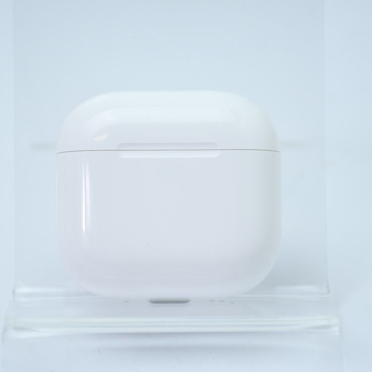 【性能新品同様*一回使用】AirPods 第4世代 ノイズキャンセリング搭載 MXP93J/A