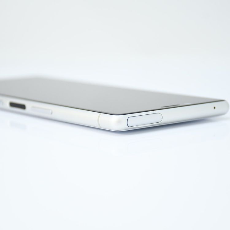 �ڱվ����ʡ������ɹ��� Softbank SIM�ե꡼ Xperia 1 802SO �ۥ磻��